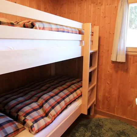 Gemuetliches Alpen-chalet Auf 1600m Hoehe Апартаменты Malix